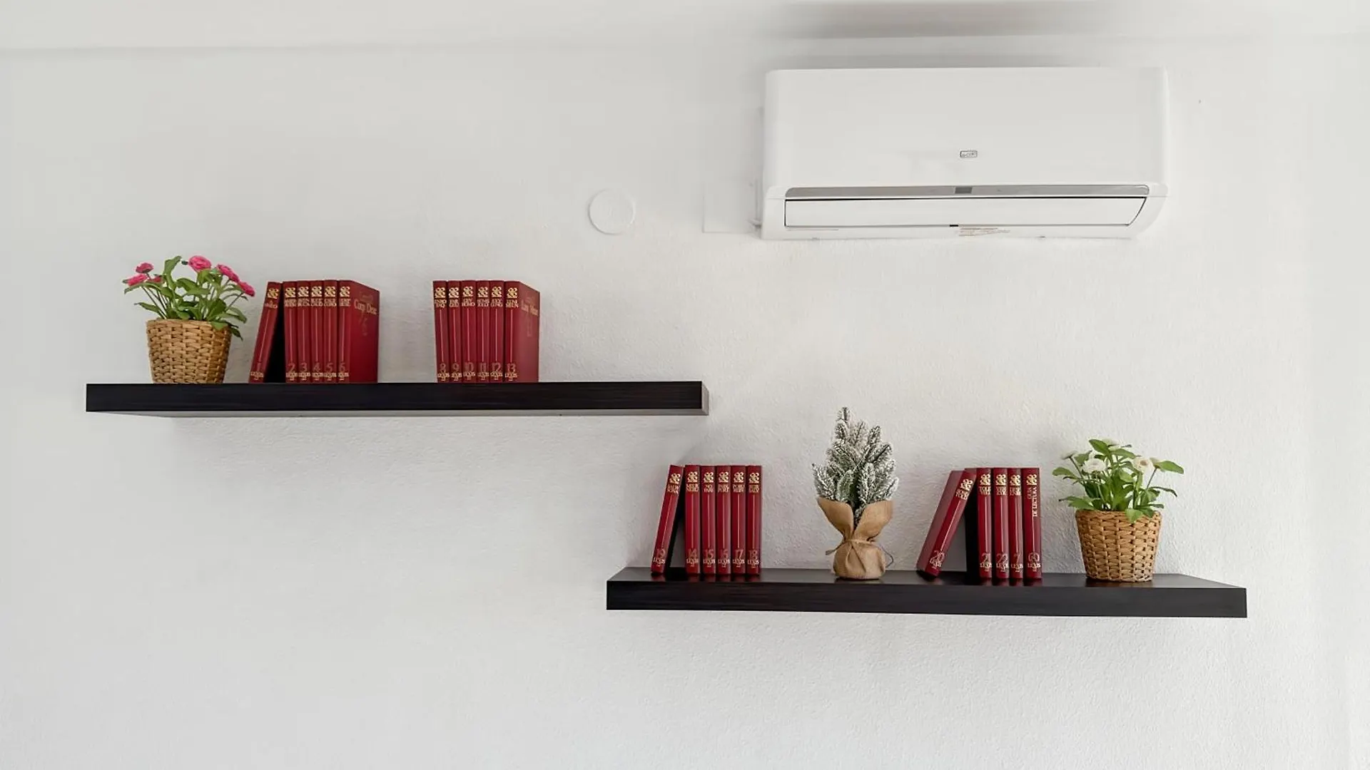 Exclusive Malaga Apartments With Cathedral Views And Auto Check-In
